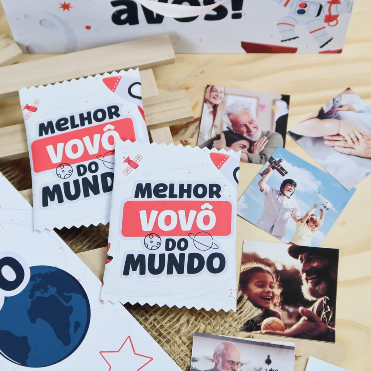 Álbum de Figurinhas Vovô Espacial para Dia dos Avós 2 Álbum de Figurinhas Vovô Espacial para Dia dos Avós