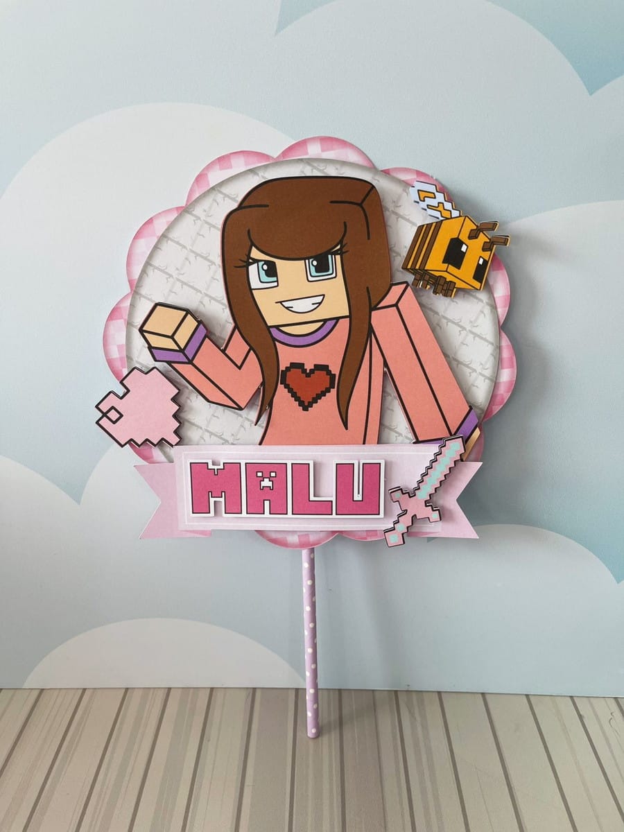Arquivo de Corte Festa Minecraft Menina em PDF e Studio 4 Topo de bolo personalizado com personagem estilo pixelado em tons de rosa
