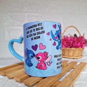 Arte Caneca Stitch a Primeira Vez Que Te Beijei 24 Arte Caneca Stitch a Primeira Vez Que Te Beijei