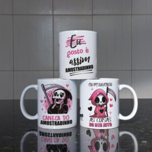 Arte Digital Caneca Amostradinho Frases