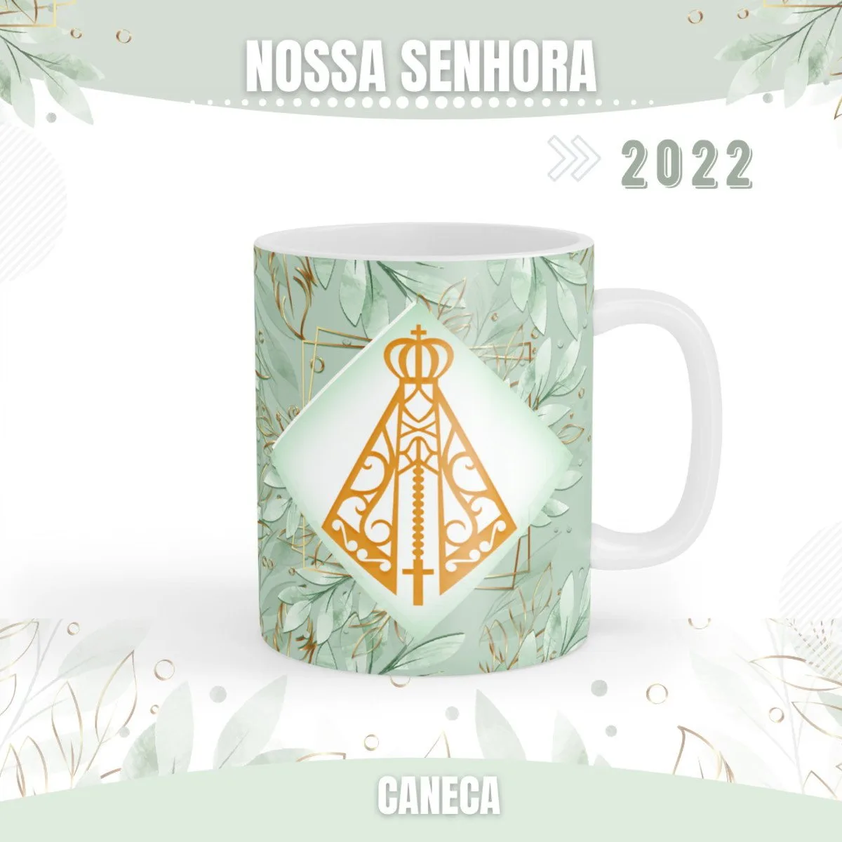 Caneca branca personalizada com estampa de folhas verdes e um ícone dourado estilizado.