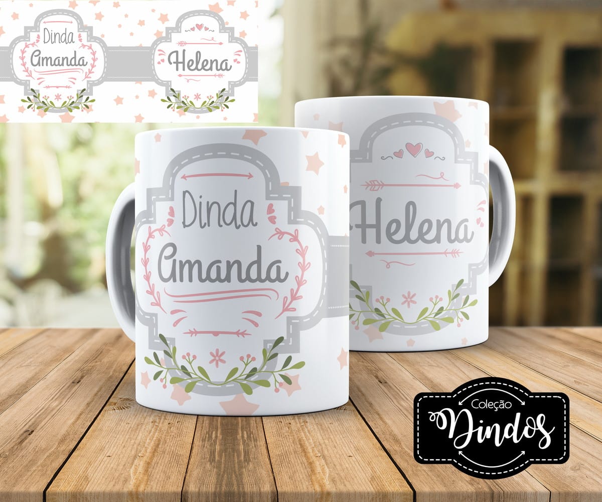 Artes Digitais para Caneca de Dinda em PNG e Corel 3 Duas canecas brancas personalizadas com estampas delicadas sobre uma mesa de madeira.