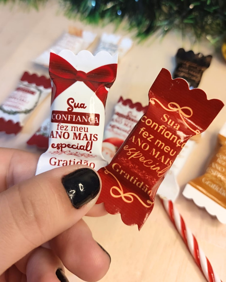 Etiquetas de Natal para Balinhas Editáveis no Canva 1 Etiquetas de Natal para Balinhas Editáveis no Canva