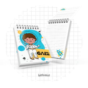 Bloquinho A6 Astronauta Menino Digital Personalizável 10 Arte digital de dois blocos de notas com tema espacial e astronauta.
