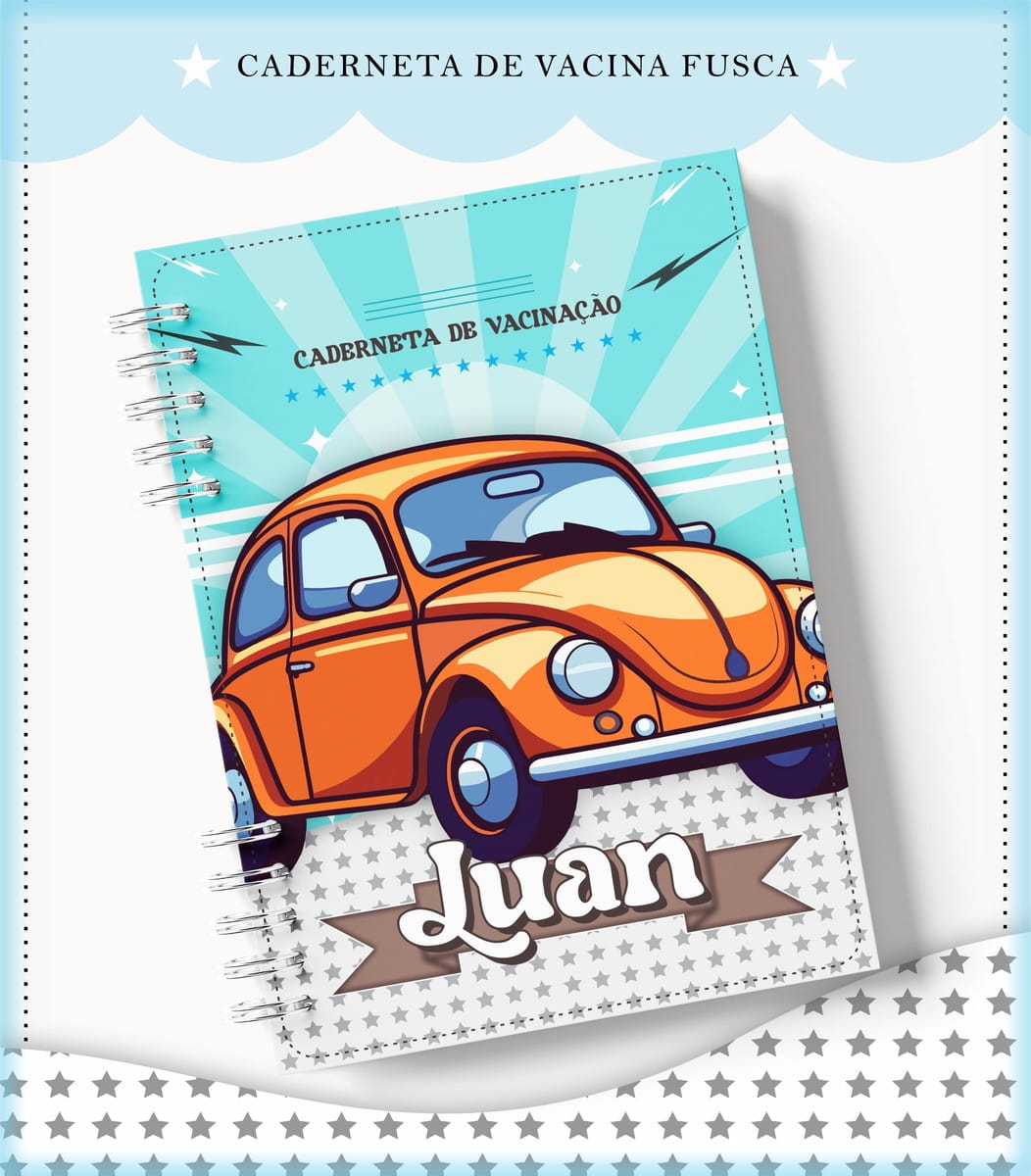 Caderneta de Vacina Fusca Arquivo Digital Personalizável 1 Caderno espiral azul com desenho de carro laranja e estrelas brancas no fundo