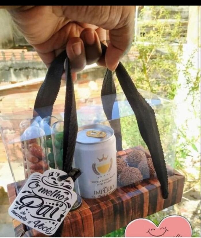 Caixa Cerveja e Doces