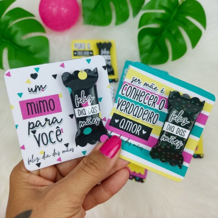 Cards e Balinhas Coloridos Dia das Mães