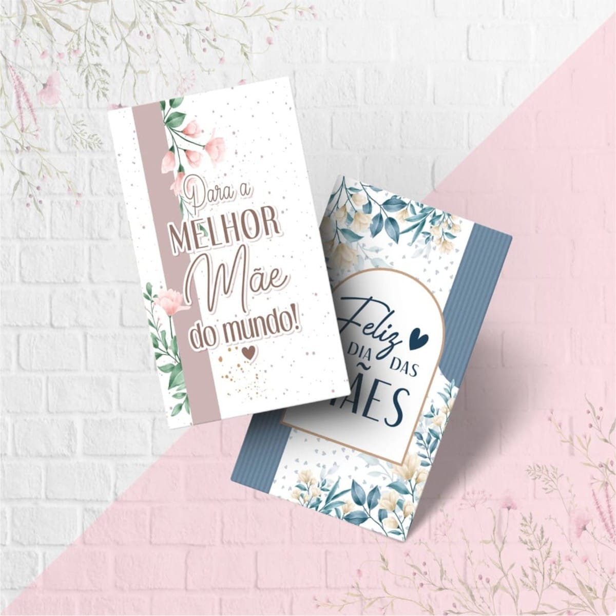 Cartão de Agradecimento Floral para Mães em PDF PNG e Corel 3 Dois cartões com mensagens de Dia das Mães e decorações florais delicadas.