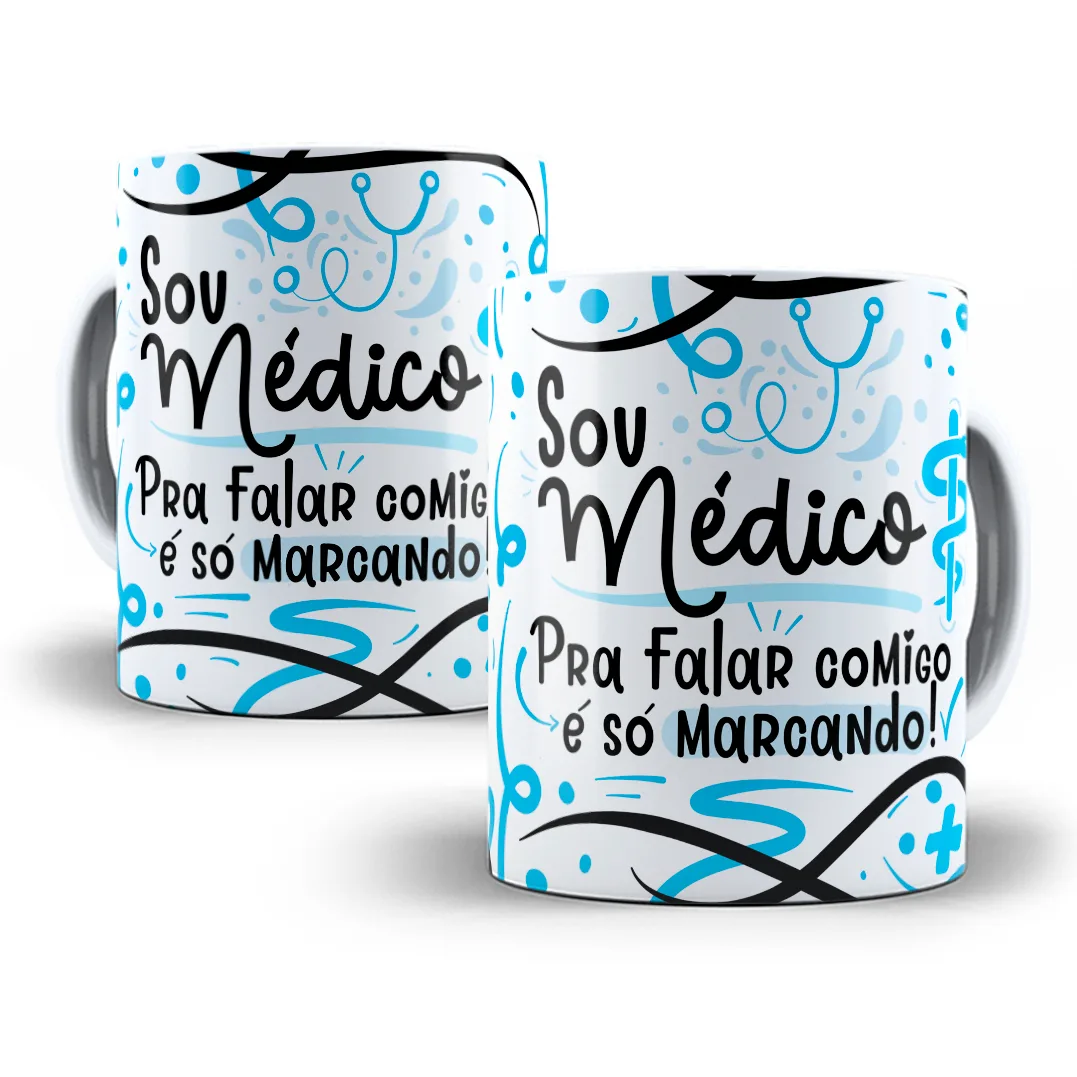 Estampa Caneca Médico(a) Flork Profissões Sublimação Png 2 Caneca branca estampada com desenhos de estetoscópio e frase sobre profissão médica.