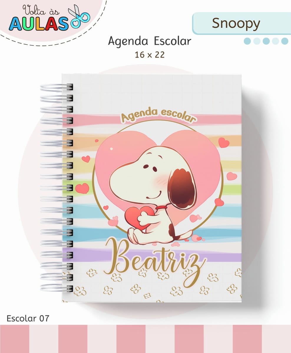 Kit Escolar Snoopy Digital para Sublimação e Papelaria 1 Capa de agenda escolar espiralada com desenho de cachorro e coração.
