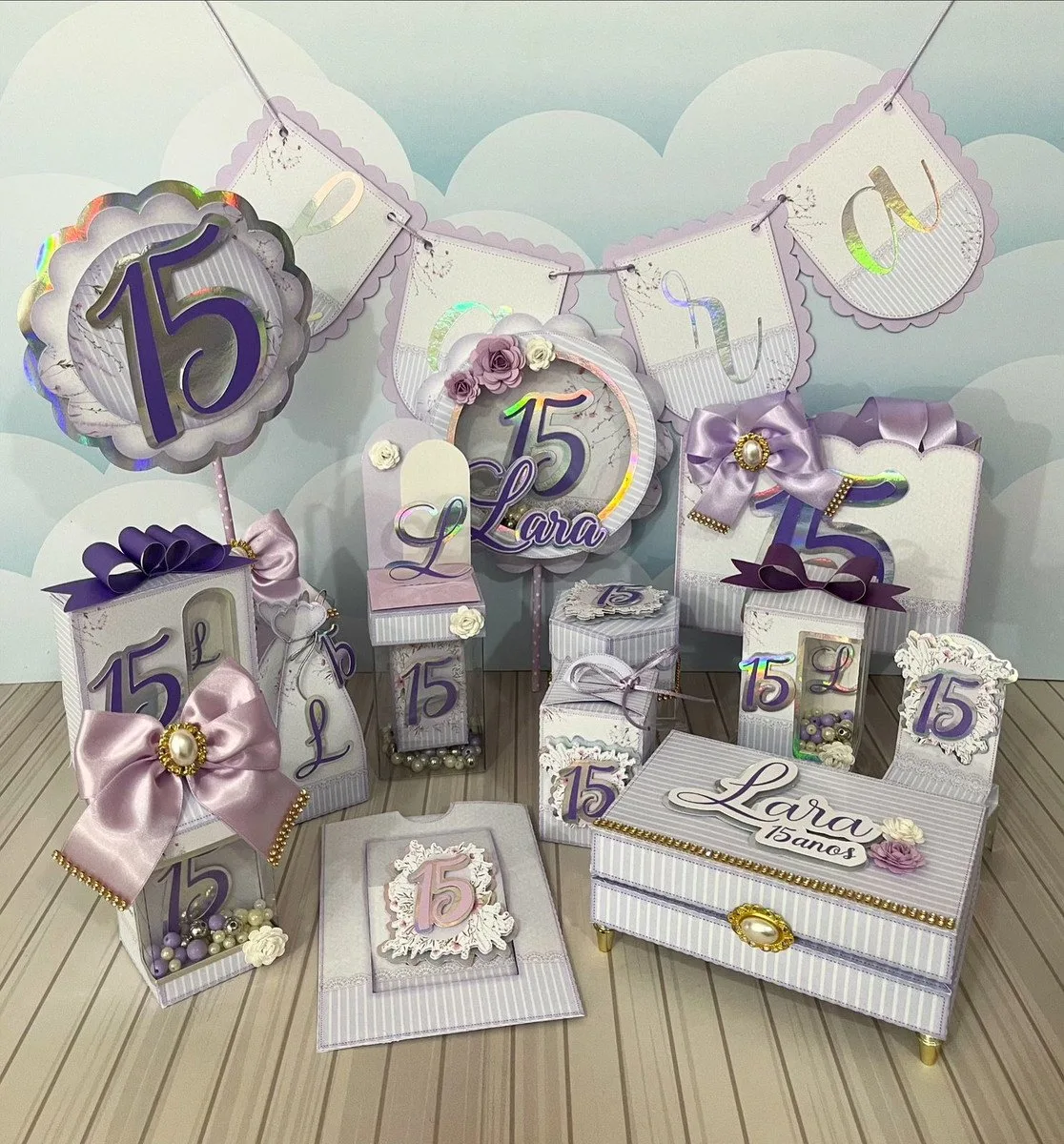 Kit Festa 15 Anos Luxo - Studio e pdf 1 Kit Festa 15 Anos Luxo - Studio e pdf