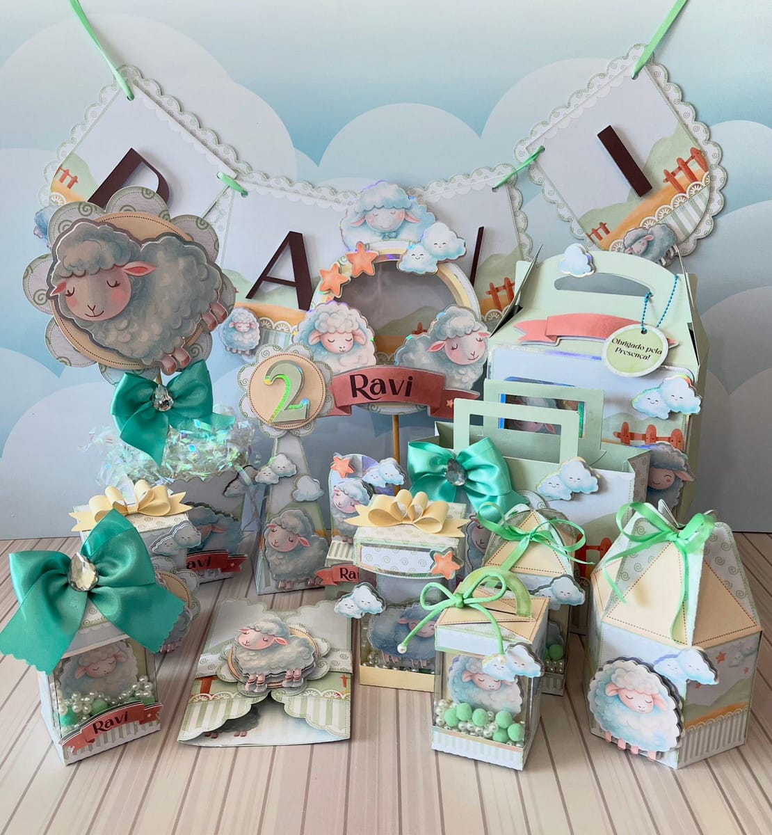 Kit Festa Ovelhinha Verde Luxo Digital em Studio e PDF 1 Kit Festa Ovelhinha Verde Luxo Digital em Studio e PDF