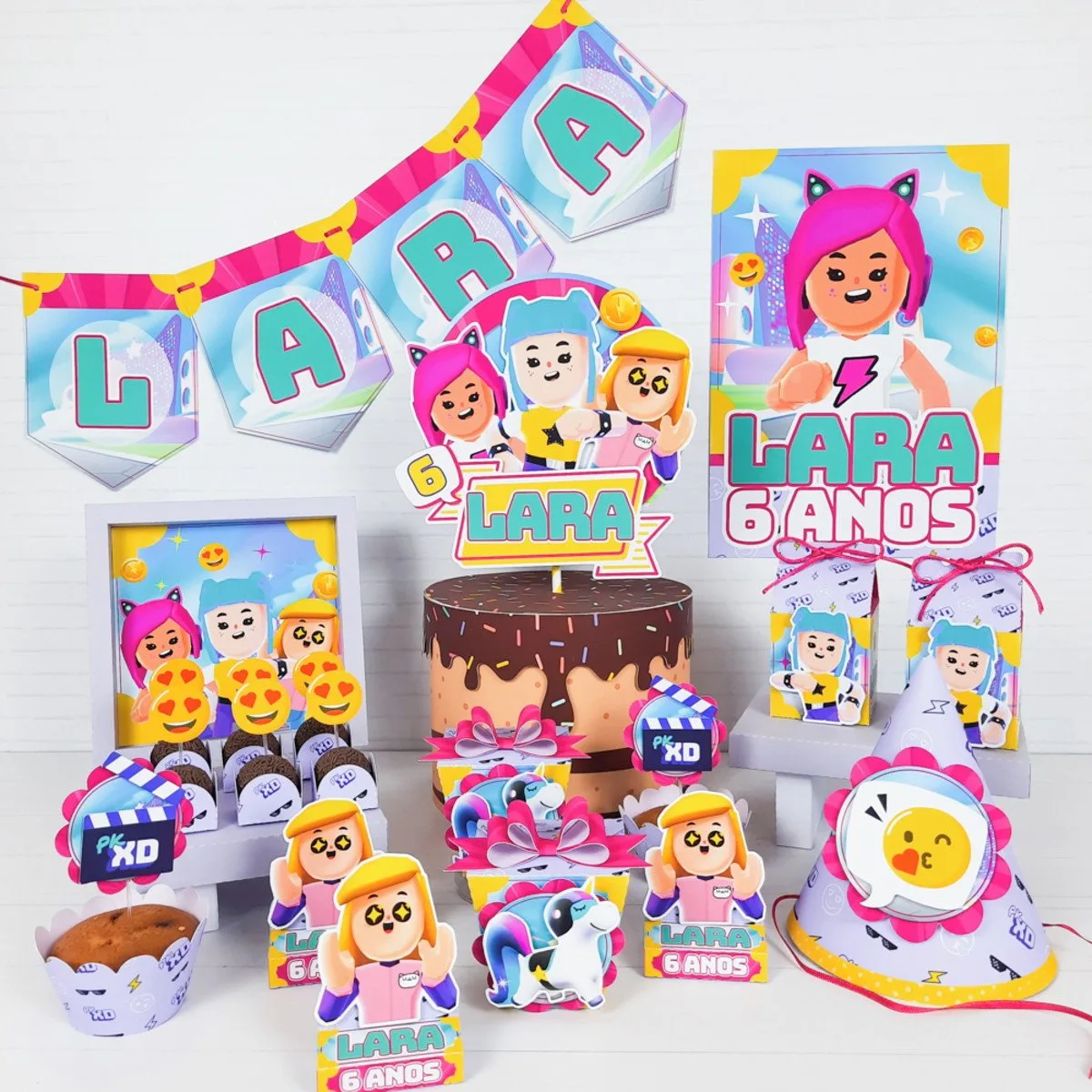 Kit Festa Só um bolinho PKXD Menina 1 Kit Festa Só um bolinho PKXD Menina