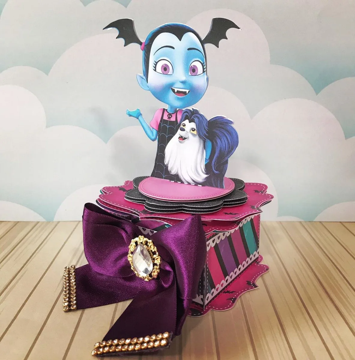 Kit Festa Só um bolinho Vampirina 4 Kit Festa Só um bolinho Vampirina