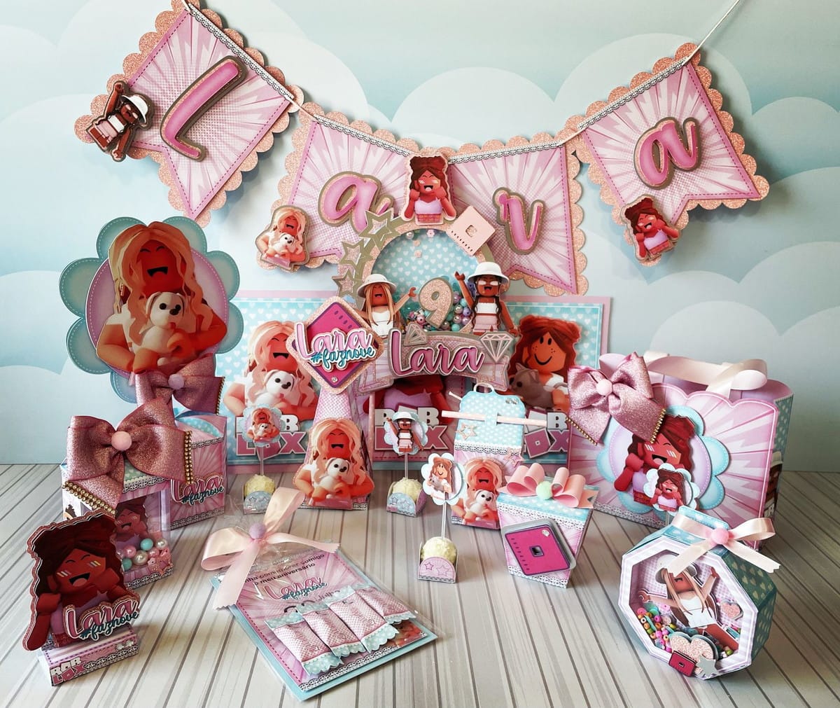 Kit Festa Roblox Menina Digital para Personalizar 1 Kit Festa Roblox Menina Digital para Personalizar