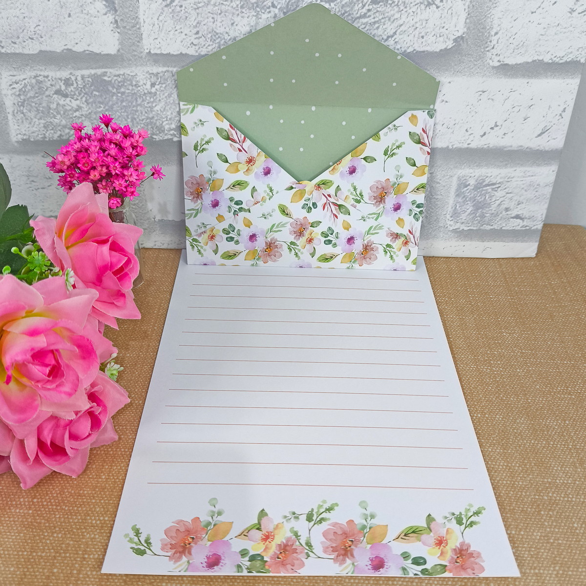 Papel de Carta e Envelope Floral Aquarela para Imprimir 3 Papel de Carta e Envelope Floral Aquarela para Imprimir - Imagem 3