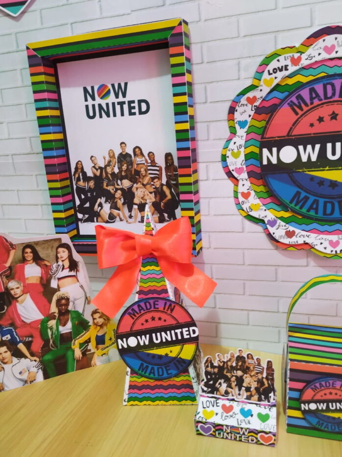 Só Um Bolinho Now United 1