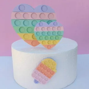 Topo de Bolo Pop It Camadas